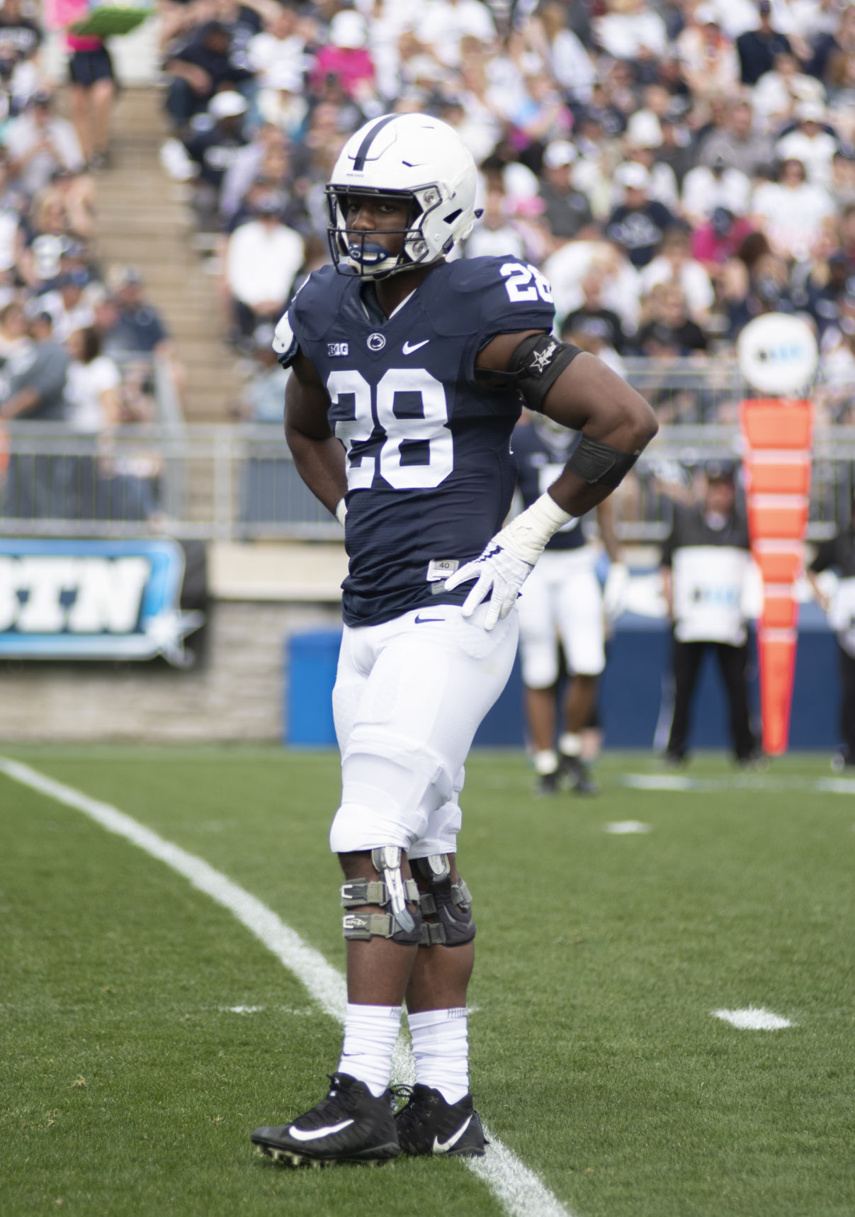 Blue-White Game 2019, Oweh (28)